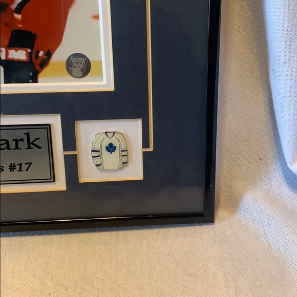 Wendel Clark Autograph Picture Toronto Leaf - Picture 4 of 6